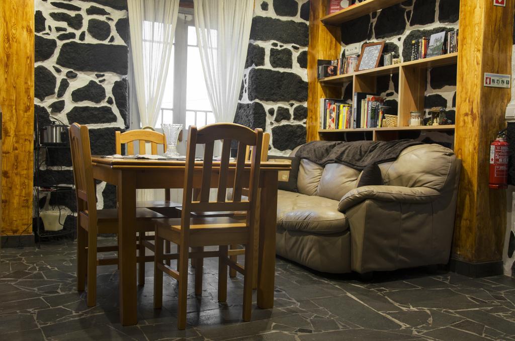 Stone Dreams - Pedra Da Atafona Villa Calheta de Nesquim Ngoại thất bức ảnh